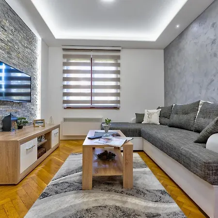 4s Apartman *